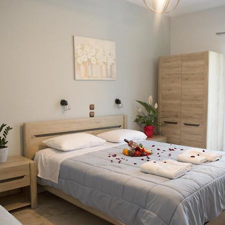 Marina Apartments, Agios Gordios  Eksteriør billede