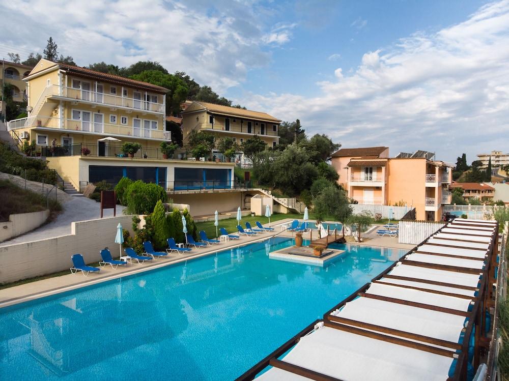 Marina Apartments, Agios Gordios  Eksteriør billede