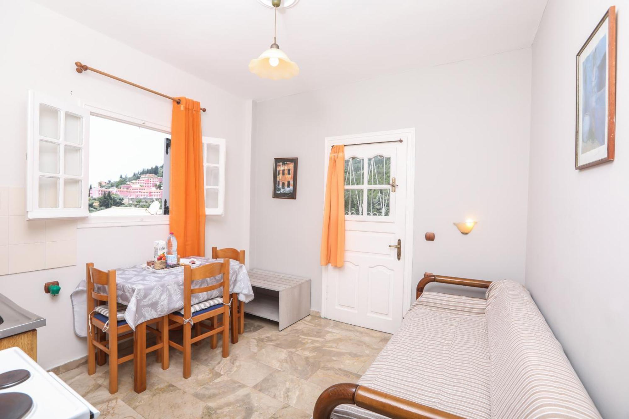 Marina Apartments, Agios Gordios  Eksteriør billede