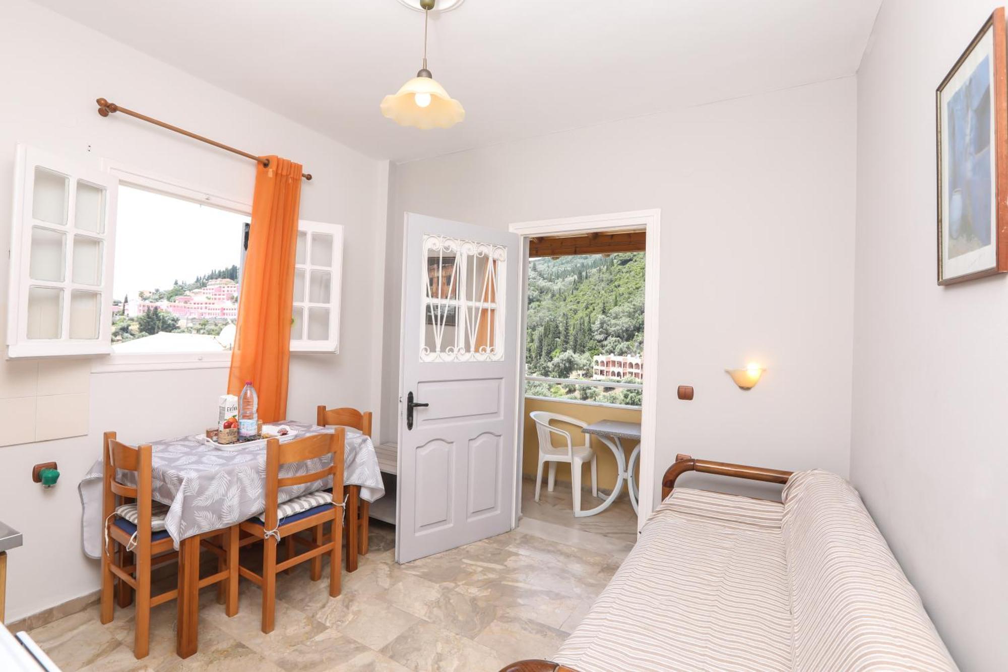 Marina Apartments, Agios Gordios  Eksteriør billede