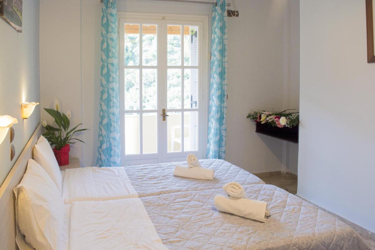 Marina Apartments, Agios Gordios  Eksteriør billede