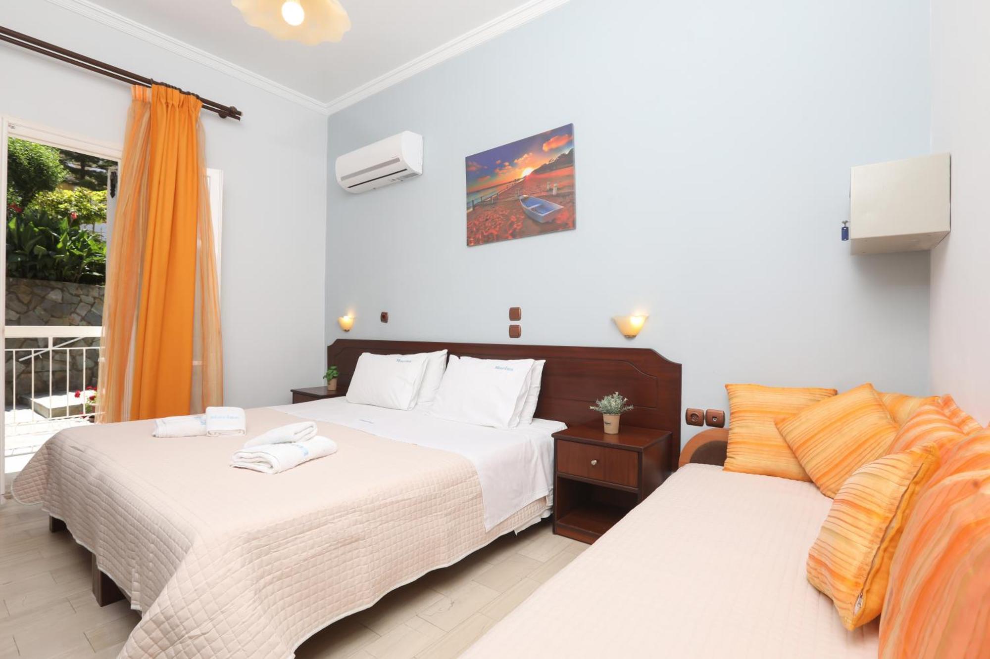 Marina Apartments, Agios Gordios  Eksteriør billede