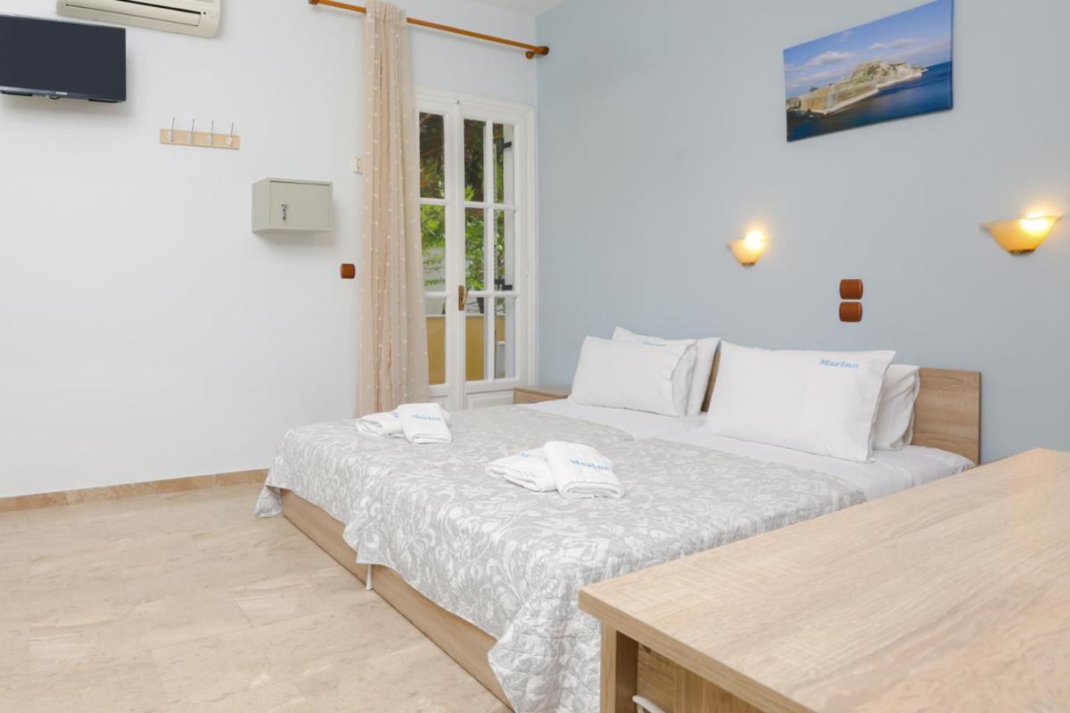 Marina Apartments, Agios Gordios  Eksteriør billede